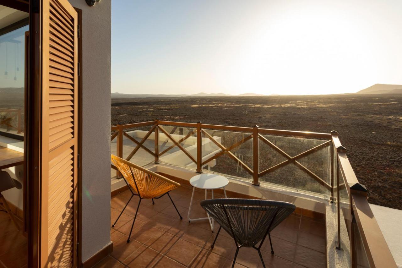 Villa Calderon Hondo. Top Design , Views And Pool Lajares-Коралео Екстериор снимка